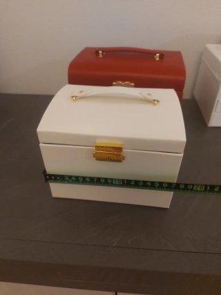 Portagioie di lusso beige e oro