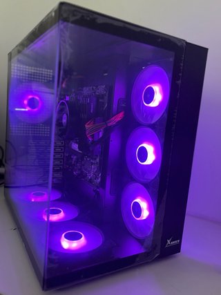 Caja PC Gaming con RGB