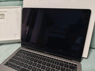 MacBook Air M1 8/256GB MUY BUEN ESTADO