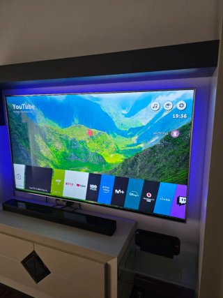 TV LG de 65" SJ810V + Mando Magic Remote