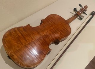 Violín 1/2 antiguo con Arco de Madera, 1930-50s