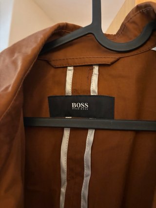 Gabardina BOSS Marrón Doble Botonadura