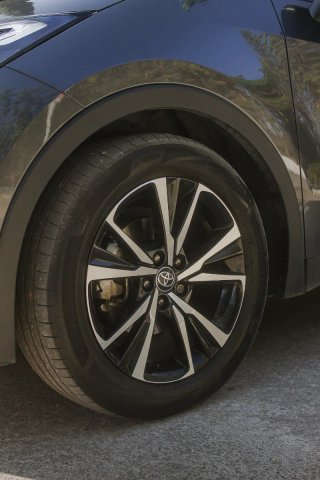 Toyota C-HR 200H Advance Plus Skyview 2024
