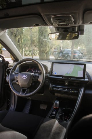 Toyota C-HR 200H Advance Plus Skyview 2024