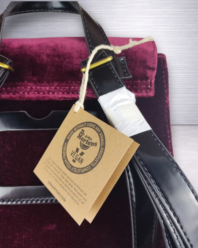 Dr. Martens Mini Velvet Backpack Cherry Red Nueva
