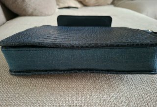 Bolso azul efecto piel cocodrilo