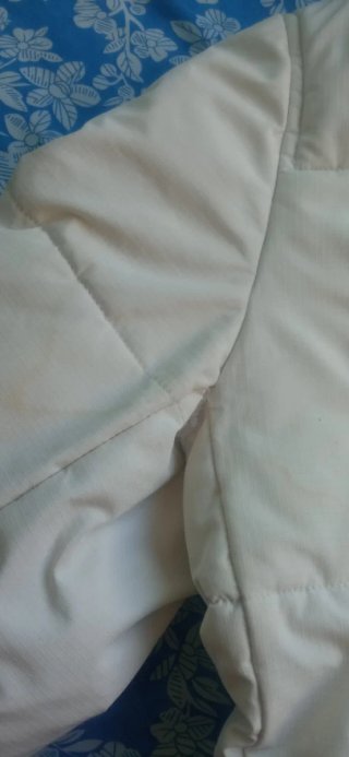 Plumífero Zara Blanco con Capucha