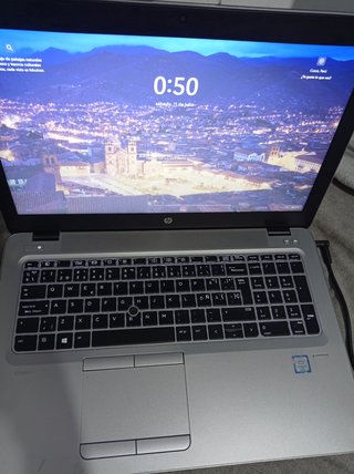 HP EliteBook 850 G3 i5 8GB 256GB W11