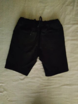 Bermudas negras Talla M