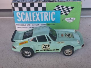 SCALEXTRIC PORSCHE 911 CARRERA RS