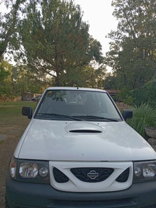 Nissan Terrano II 2001