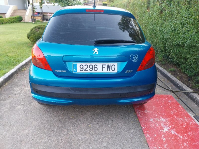 Peugeot 207 2007 - foto 1