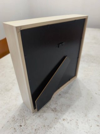 2 marcos de Ikea rellenados con  antigüedades