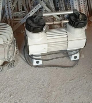 Máquina de yeso Delta-MU