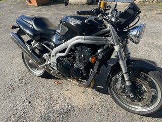 Triumph Speed Triple 955i
