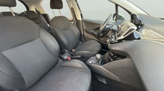 Peugeot 208 PureTech 110 S&S Tech Edition EAT6 81 kW (110 CV)