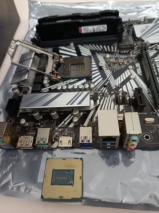 Bundle Asus Prime Z390 + I7-9700K + 16GB DDR4