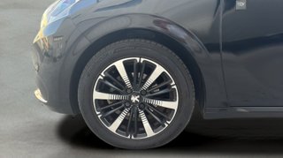 Peugeot 208 PureTech 110 S&S Tech Edition EAT6 81 kW (110 CV)