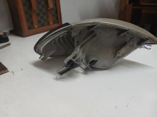 Nissan Almera Intermitente Delantero Dcho