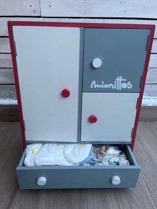 Armario para muñecos