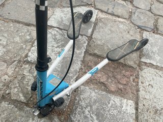 Patinete 3 ruedas zig zag