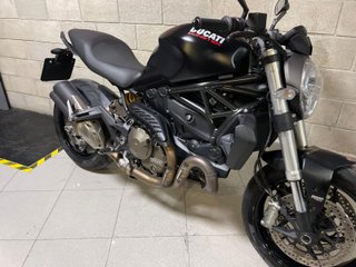 Ducati Monster 821 2016 FULL 28.000 Kms
