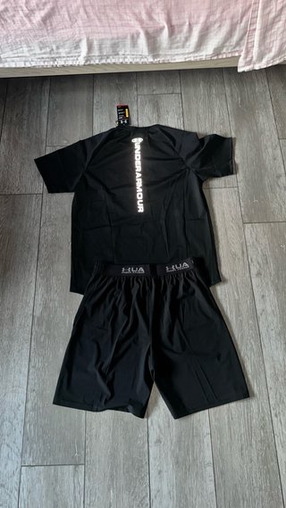 Completo sportivo Under Armour nero