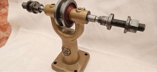 Soporte eje antiguo joyero/orfebre hierro fundido