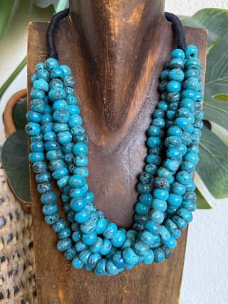 Collar turquesa varias vueltas
