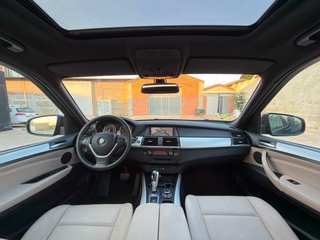 BMW X5 2011