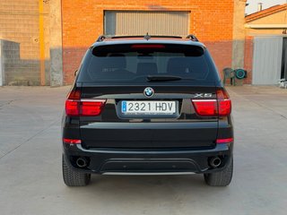 BMW X5 2011