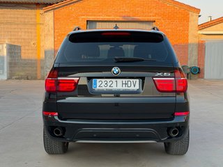 BMW X5 2011