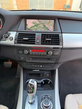 BMW X5 2011