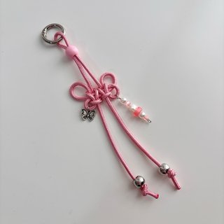 Charm mariposa inspirado en BTS (rosa)