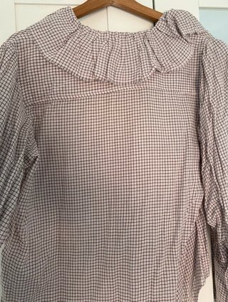 Blusa Zara cuadros cuello volante