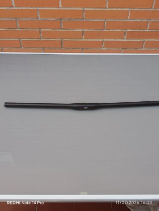 31,8x760mm CARBÓN Manillar plano URBAN CLASSIC.