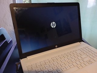 Portátil HP 15 laptop