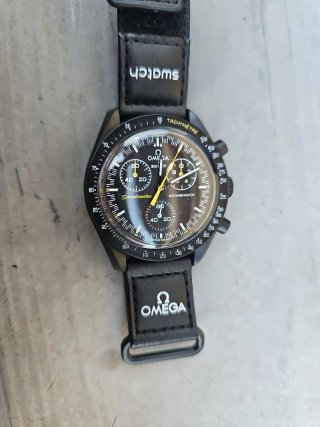 Reloj swatch mercury Black