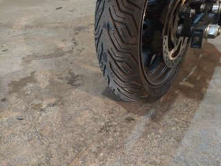 Harley Davidson Street 750 Negra