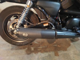 Harley Davidson Street 750 Negra