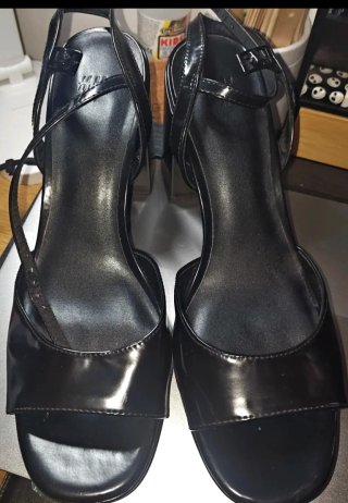 Zapatos y sandalias de tacon altos talla 41
