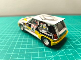 Coche Scalextric Renault 5 Turbo 4