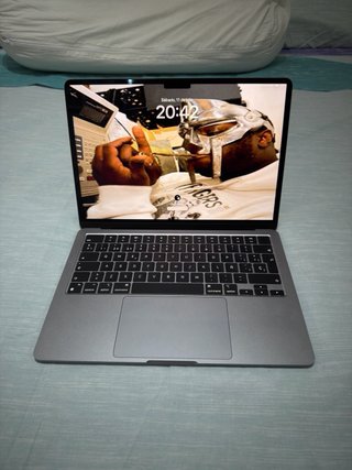 MacBook Air 13 M3 Space Gray