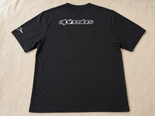 Camiseta Alpinestars negra con estampado botas M/L