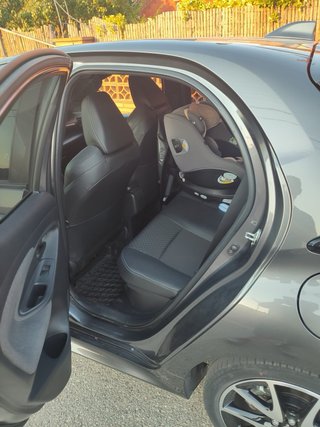 Toyota Yaris 2022 hibrido