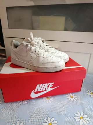 Nike Air Force 1 Blancas Talla 38.5 con caja.Org.