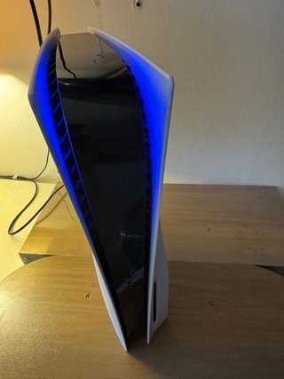 Consola PS5 Blanca con Mando Multicolor