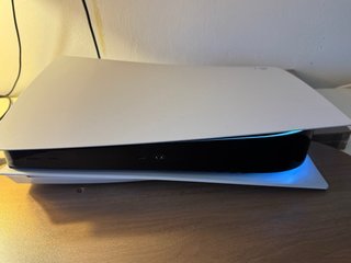 Consola PS5 Blanca con Mando Multicolor
