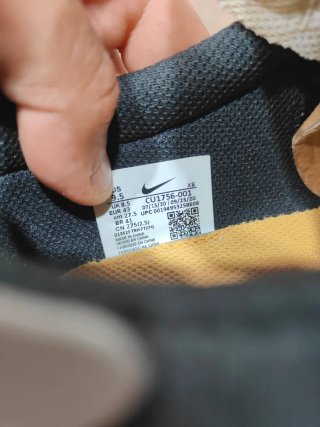 Nike Daybreak-Type SE Negro Gris 43