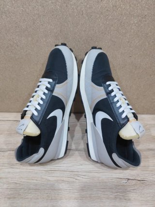 Nike Daybreak-Type SE Negro Gris 43